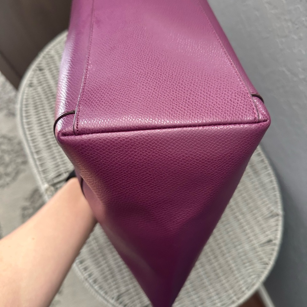 Coach Plum Leather Tote with Gold Chain Straps - Picture 8 of 13